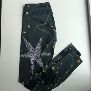 Beyond yoga Size L yoga pant